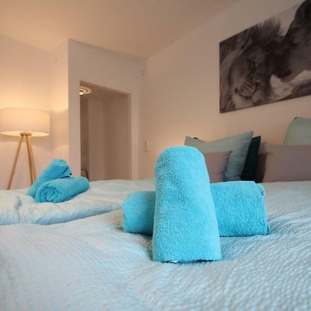 Moderne, Helle 1 Zimmer-Wohnung In Citylage Bad Urach Ngoại thất bức ảnh