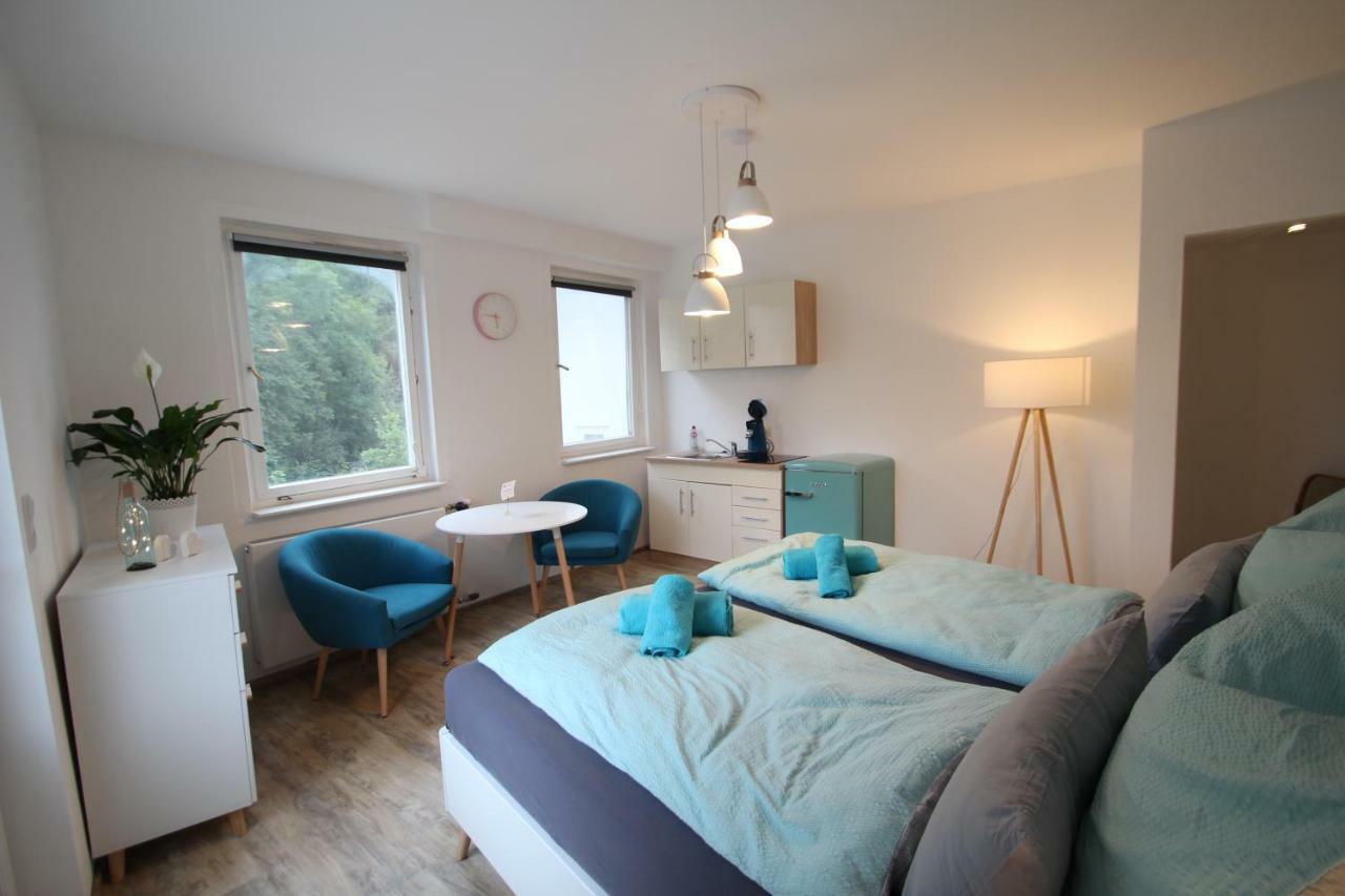 Moderne, Helle 1 Zimmer-Wohnung In Citylage Bad Urach Ngoại thất bức ảnh