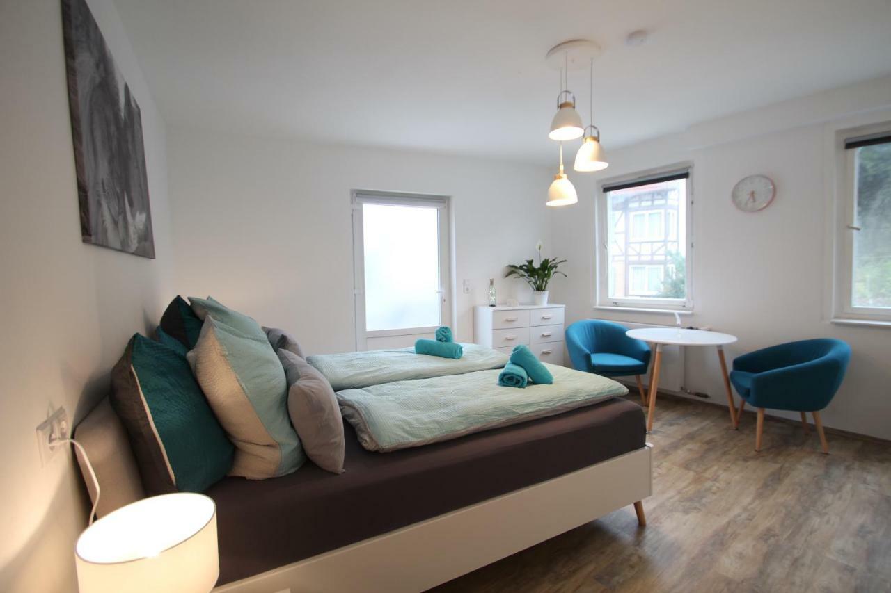 Moderne, Helle 1 Zimmer-Wohnung In Citylage Bad Urach Ngoại thất bức ảnh